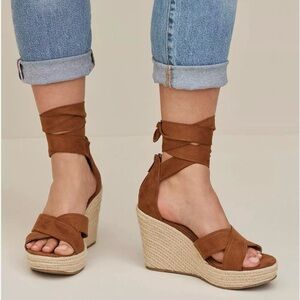 Torrid Brown Lace-Up Espadrille Wedge Sandals WW Extra Wide Size 6 NWT